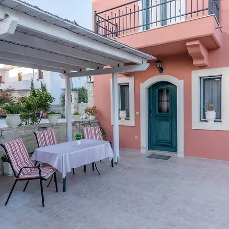 Vrisanos Apartment Pitsidia Exterior photo