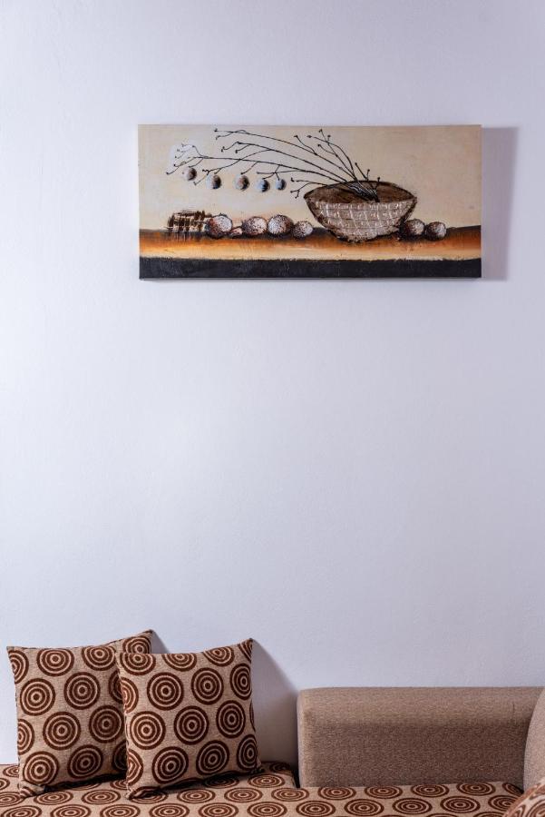 Vrisanos Apartment