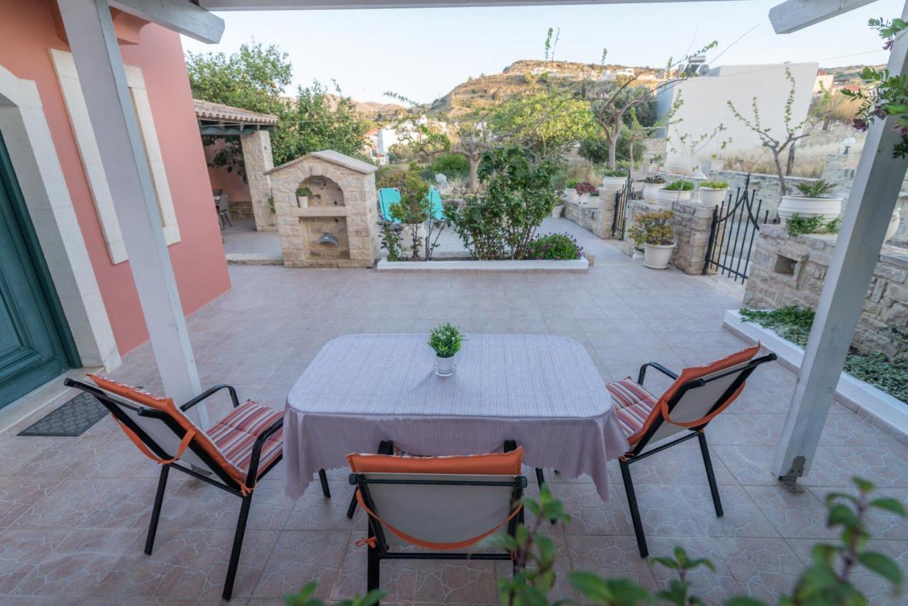 Vrisanos Apartment
