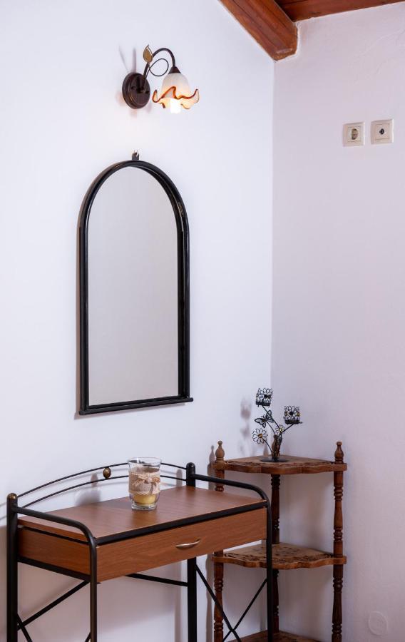 Apartment Vrisanos