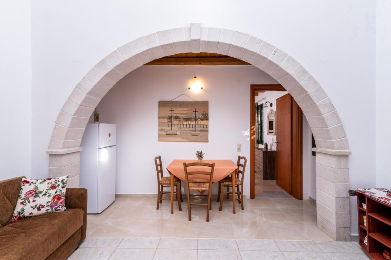 Apartment Vrisanos Pitsidia
